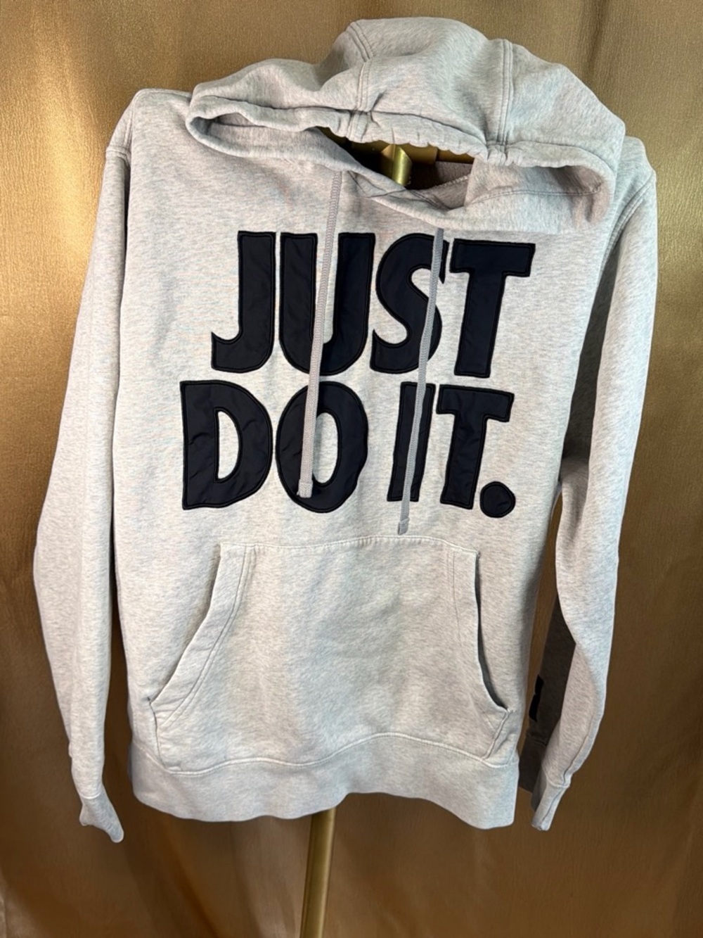 Nike Men’s Light Gray Hoodie with 'JUST DO IT.' Graphic - Picture 1 of 4
